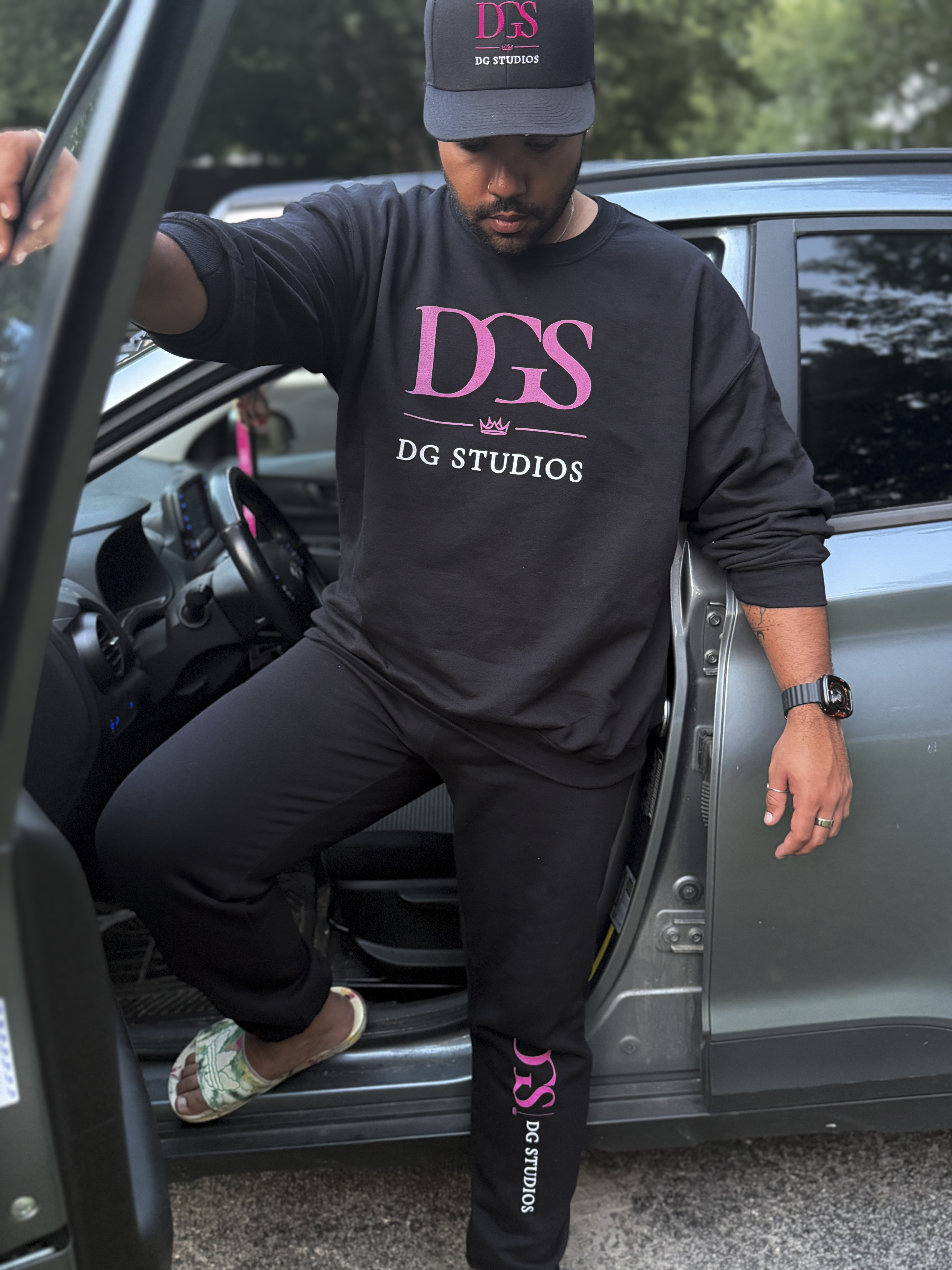 DG Studios Shop